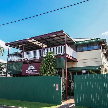 Ryan'S Rest Boutique Accommodation Cairns Buitenkant foto