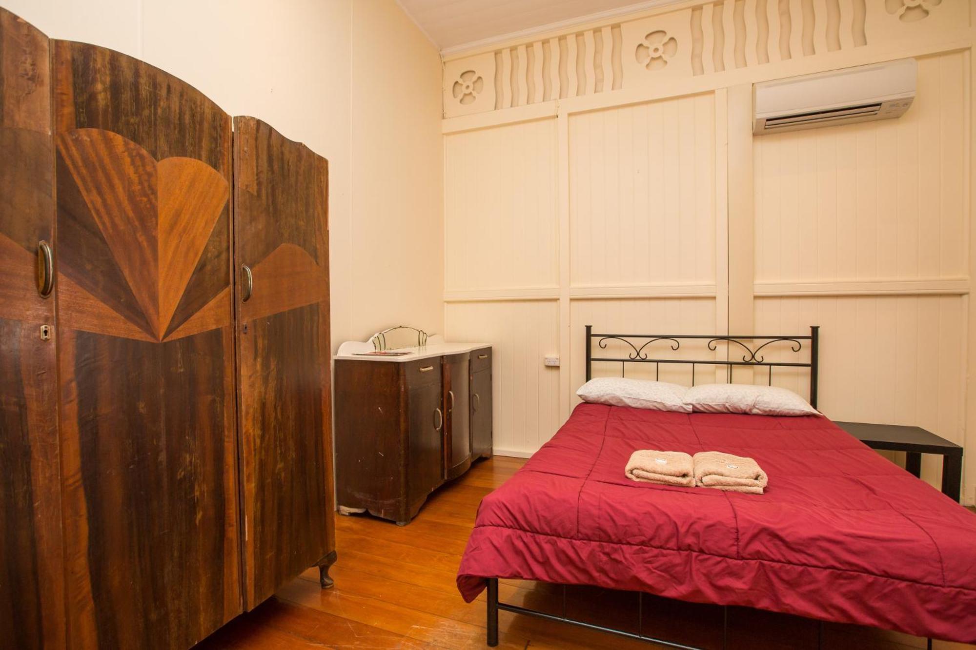 Ryan'S Rest Boutique Accommodation Cairns Kamer foto